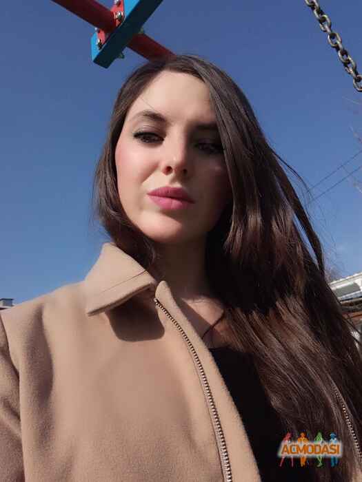 Эвелина Олеговна Паренюк фото №1224352. Завантажено 25 Квітня 2018