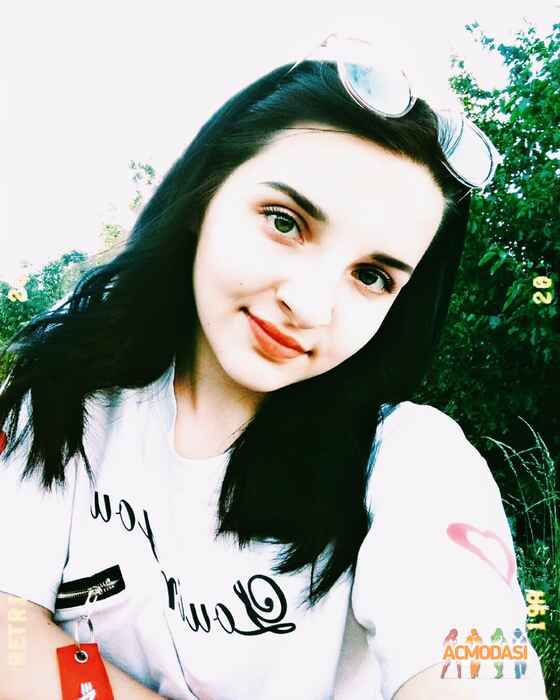 Юлія Ярославівна Янголь фото №1541816. Завантажено 24 Червня 2020