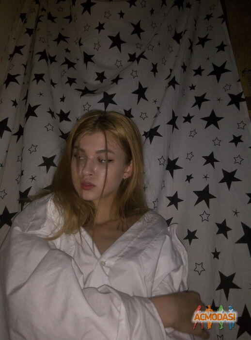Карина Валерьевна Жила фото №1418593. Завантажено 04 Липня 2019