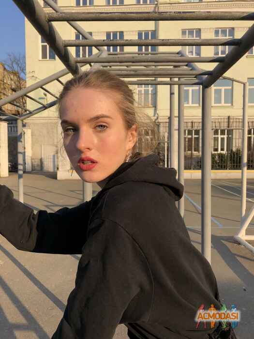 Соня Володимирівна Форостовець фото №1425255. Завантажено 21 Липня 2019