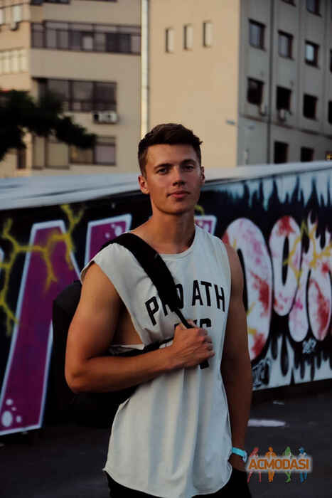 Дмитрий Владимирович Резник фото №1640710. Завантажено 14 Липня 2021