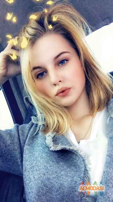 Анна Юрьевна Кузьмова фото №1387249. Завантажено 08 Квітня 2019