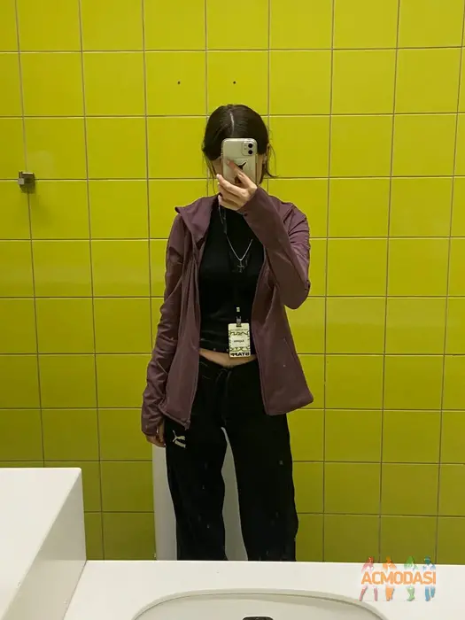 Каріна  Николюк фото №1741120. Завантажено 19 Березня 2025