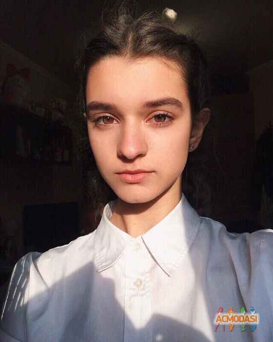 Vika  Bondar фото №1429999. Завантажено 01 Серпня 2019
