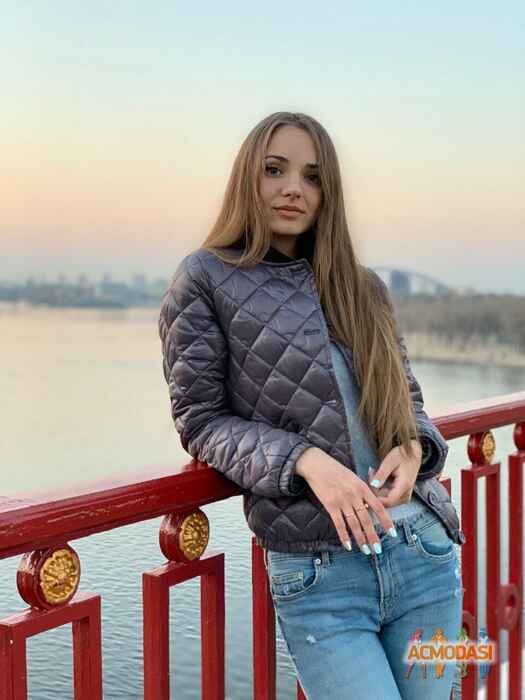 Юлия Витальевна Мороз фото №1385410. Завантажено 02 Квітня 2019