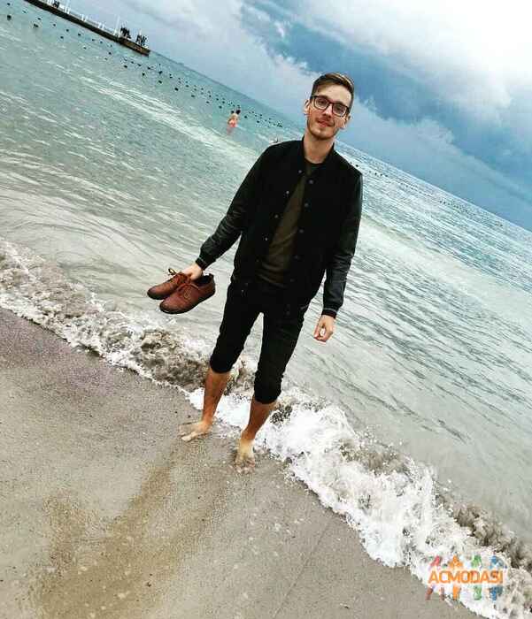 Andriy  Lutchenko фото №1111192. Завантажено 02 Жовтня 2017