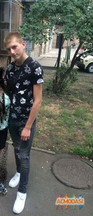 Юра  Мусиенко фото №1016850. Завантажено 06 Лютого 2017