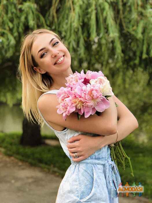 Світлана Валентинівна Кур‘ята фото №1426368. Завантажено 24 Липня 2019