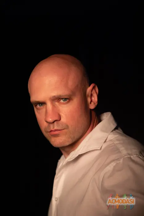 Володимир  Шатарський фото №1746523. Завантажено 25 Серпня 2025