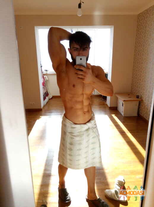 Артем Валерійович Матвієнко фото №1043880. Завантажено 17 Квітня 2017