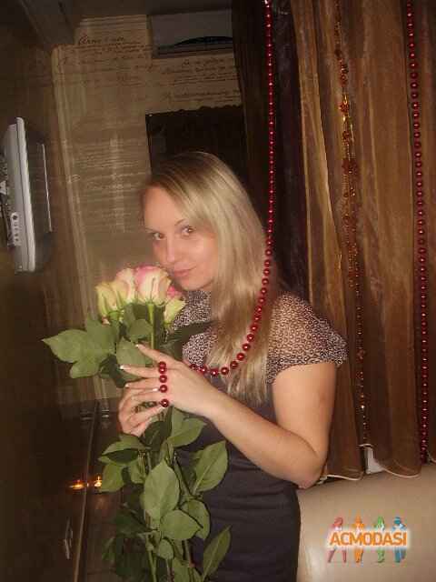 Яна  Малиновская фото №9746. Завантажено 13 Січня 2009