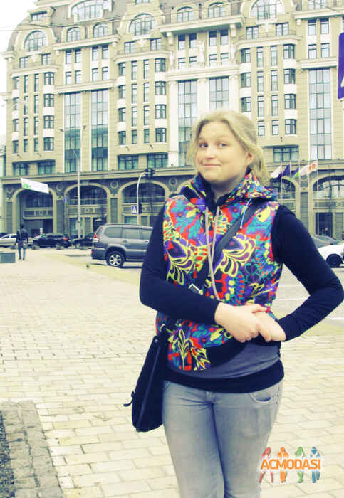 Зотько  Лена фото №160956. Завантажено 06 Березня 2012