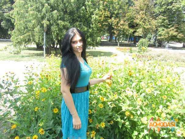 Юлія Анатоліївна Младенова фото №788640. Завантажено 10 Березня 2015