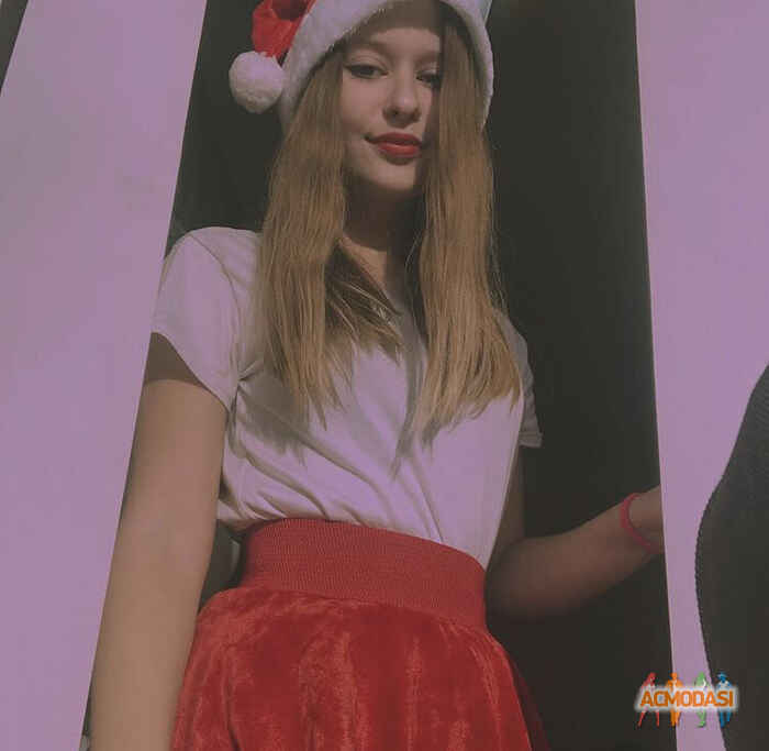 Виолетта Андреевна Белая фото №1492469. Завантажено 01 Січня 2020