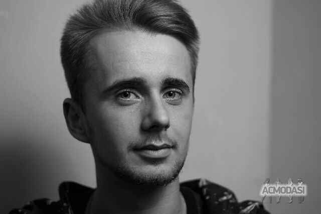 Віталій Сергійович Слуцький фото №1141949. Завантажено 23 Листопада 2017