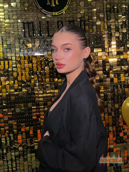 Diana  Wolfram фото №1752804. Завантажено 13 Лютого 2026