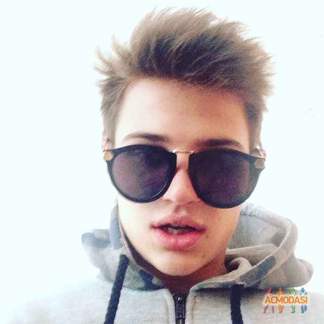 Дима   фото №851567. Завантажено 14 Листопада 2015