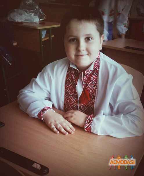 Павло Вікторович Курятник фото №878656. Завантажено 08 Лютого 2016