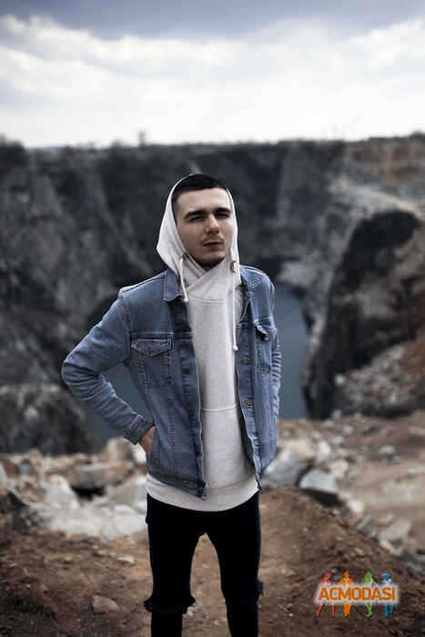 Andrew  Tsyhankov фото №1323398. Завантажено 16 Листопада 2018