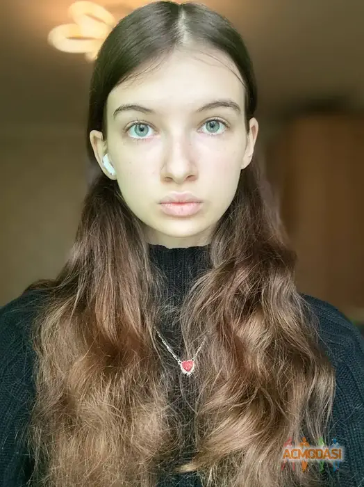 Polli   фото №1750441. Завантажено 09 Грудня 2025