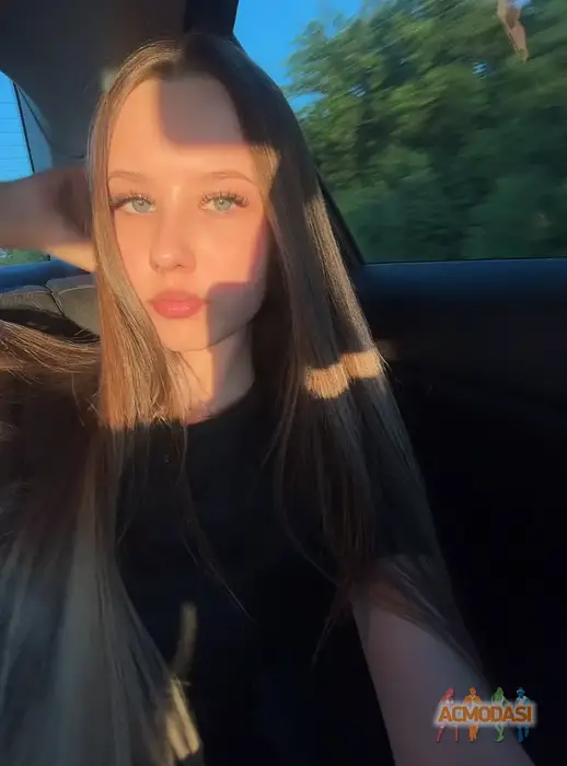 Вікторія  Старовойтова фото №1747664. Завантажено 22 Вересня 2025