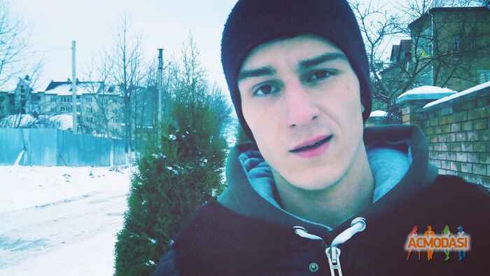 Юрій Юрійович Паламарчук фото №1029648. Завантажено 09 Березня 2017