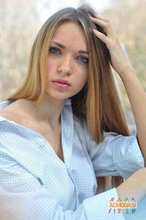 Ирина Олеговна Дубовская фото №1065031. Завантажено 11 Червня 2017
