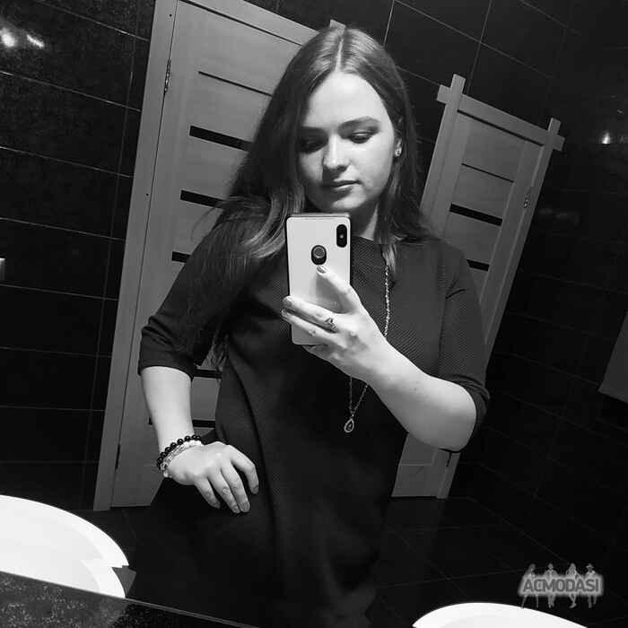 Аліна Віталіївна Малиш фото №1444772. Завантажено 05 Вересня 2019