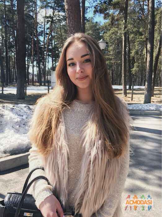 Виктория Геннадьевна Шумар фото №1217537. Завантажено 05 Квітня 2018