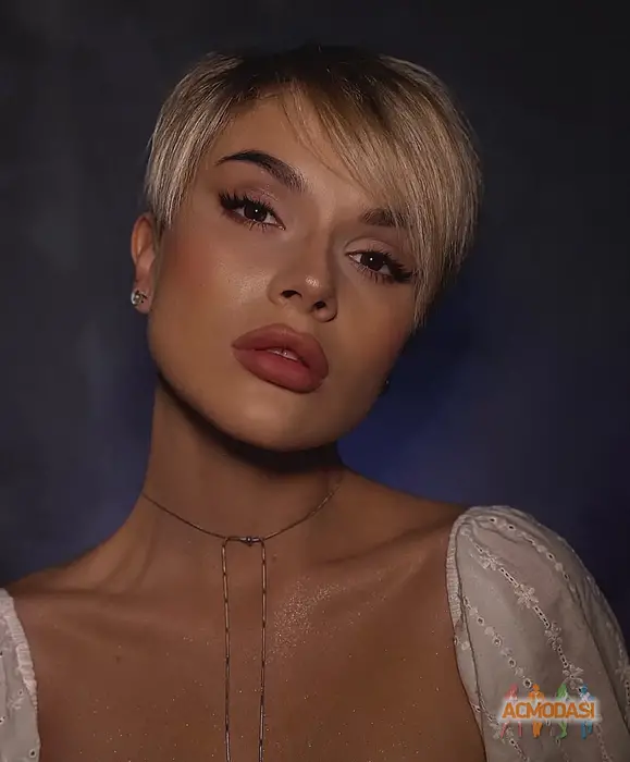Anastasiia  Adamenko фото №1750750. Завантажено 21 Грудня 2025