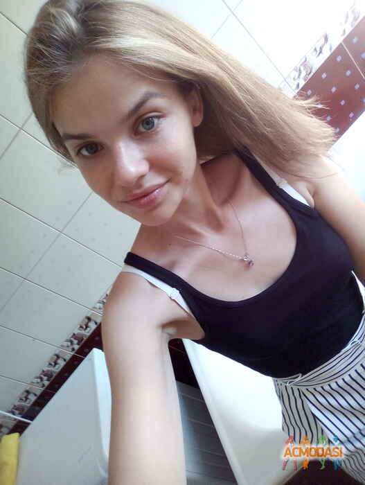 Вероніка Олегівна Сенів фото №1093108. Завантажено 18 Серпня 2017