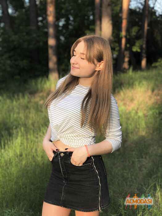 Виолетта  Ларина фото №1549110. Завантажено 16 Липня 2020
