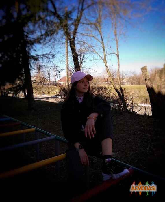 Яна Григор‘єва Миколаївна фото №1481842. Завантажено 29 Листопада 2019