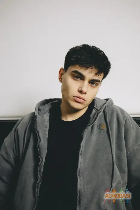 Сергій Вікторович Кутулупенко фото №1749946. Завантажено 23 Листопада 2025