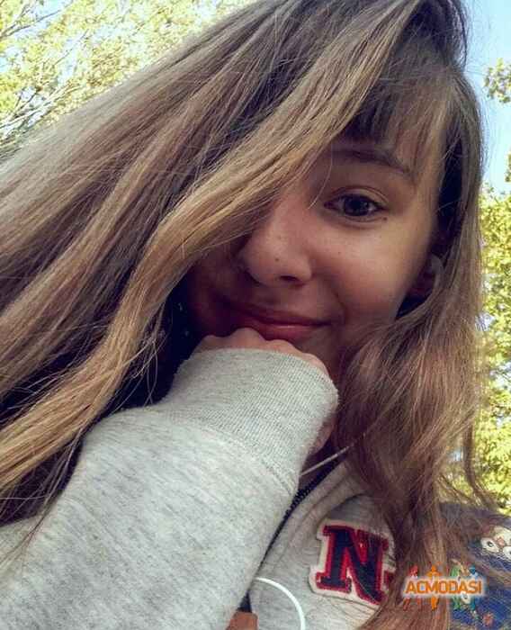 Виолетта Дмитриевна Оберемкова фото №1529105. Завантажено 12 Травня 2020