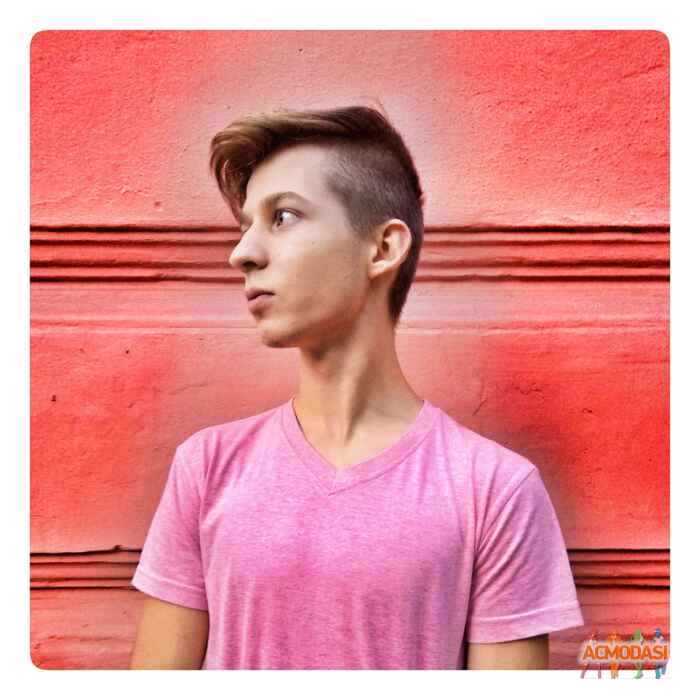 Данііл Олександрович Красніков фото №1119982. Завантажено 17 Жовтня 2017