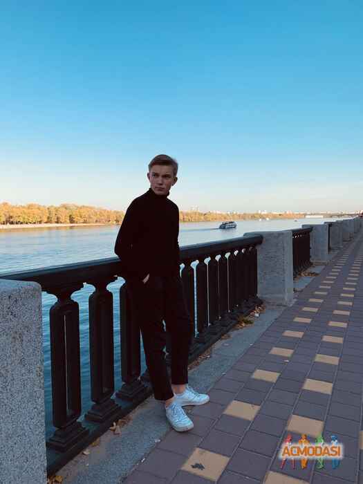 Денис Олександрович Остапенко фото №1481012. Завантажено 27 Листопада 2019