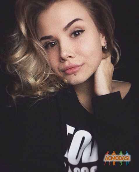 Влада Валерьевна Дяченко фото №1155290. Завантажено 21 Грудня 2017