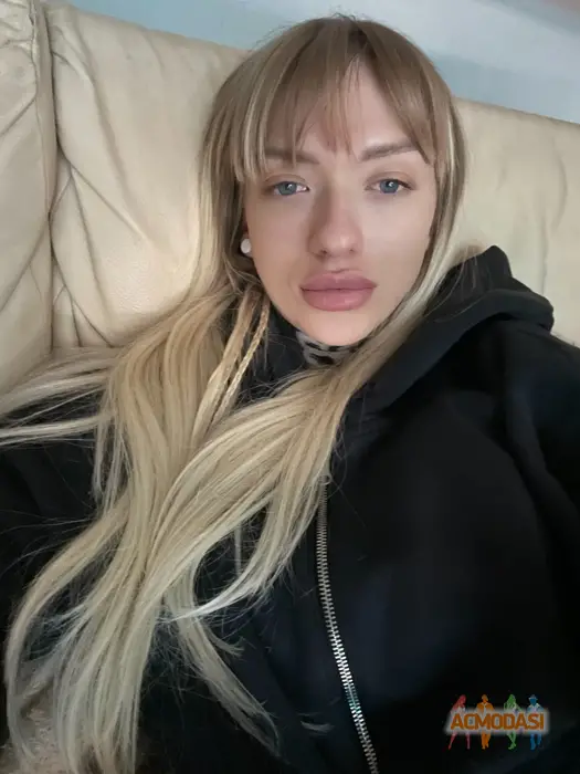 Яна  Вашуленко фото №1749671. Завантажено 18 Листопада 2025