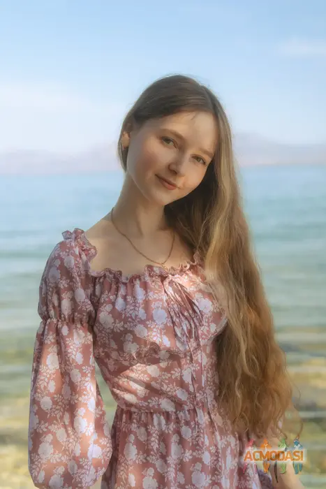 Альона  Приходько фото №1745073. Завантажено 14 Липня 2025