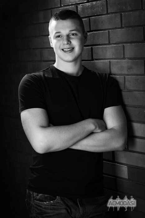 Дмитро Олександрович Гонтарь фото №941601. Завантажено 06 Серпня 2016