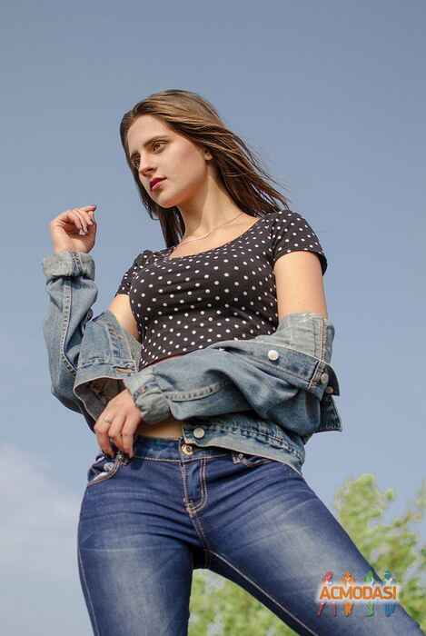 Мирослава Виталиевна Миколаенко фото №1047863. Завантажено 27 Квітня 2017