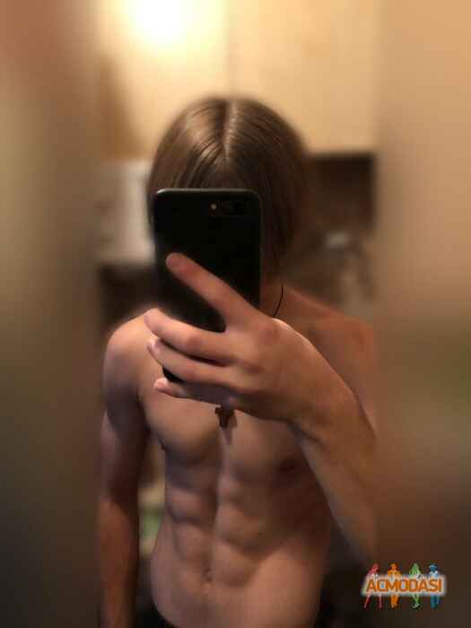 Євгеній Володимирович Пономаренко фото №1530582. Завантажено 18 Травня 2020