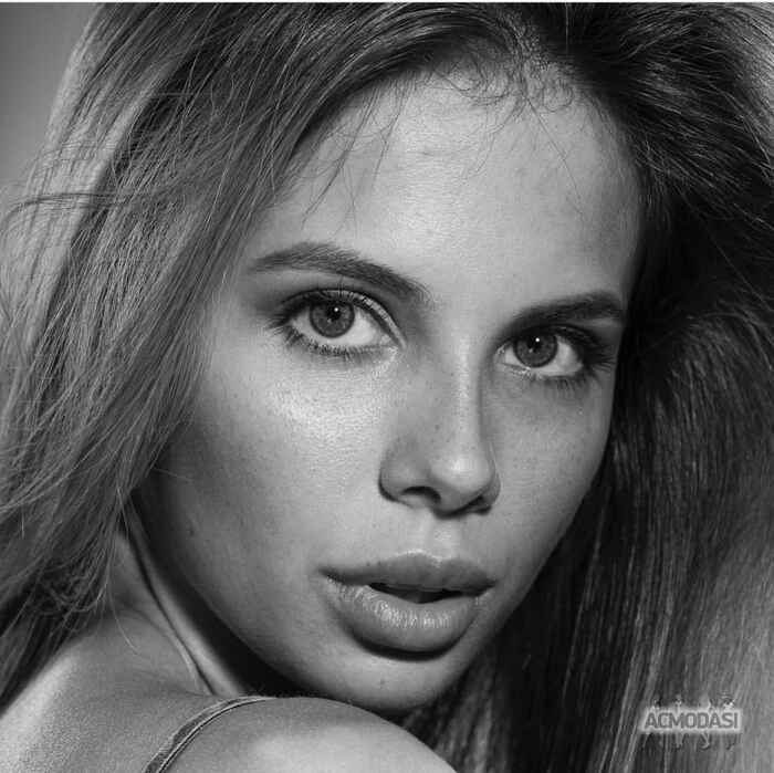 Карина Шамильевна Коваль фото №968841. Завантажено 10 Жовтня 2016