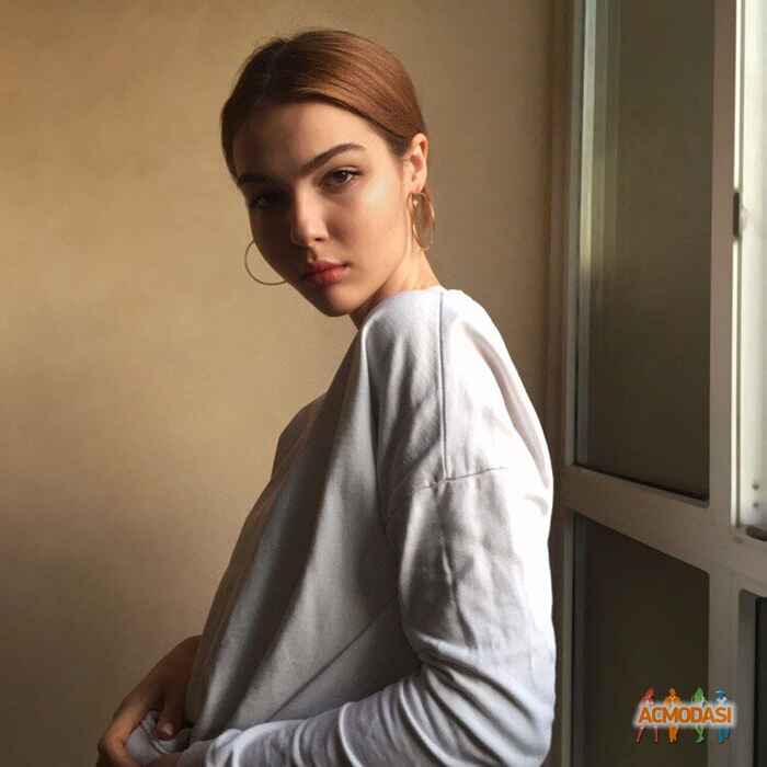 Колесник Анна Миколаївна фото №1503992. Завантажено 01 Лютого 2020