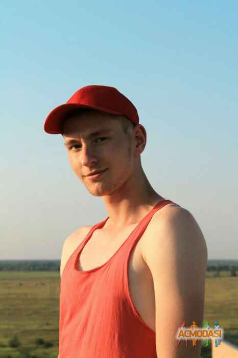 Максим Олександрович Любенко фото №1139296. Завантажено 19 Листопада 2017