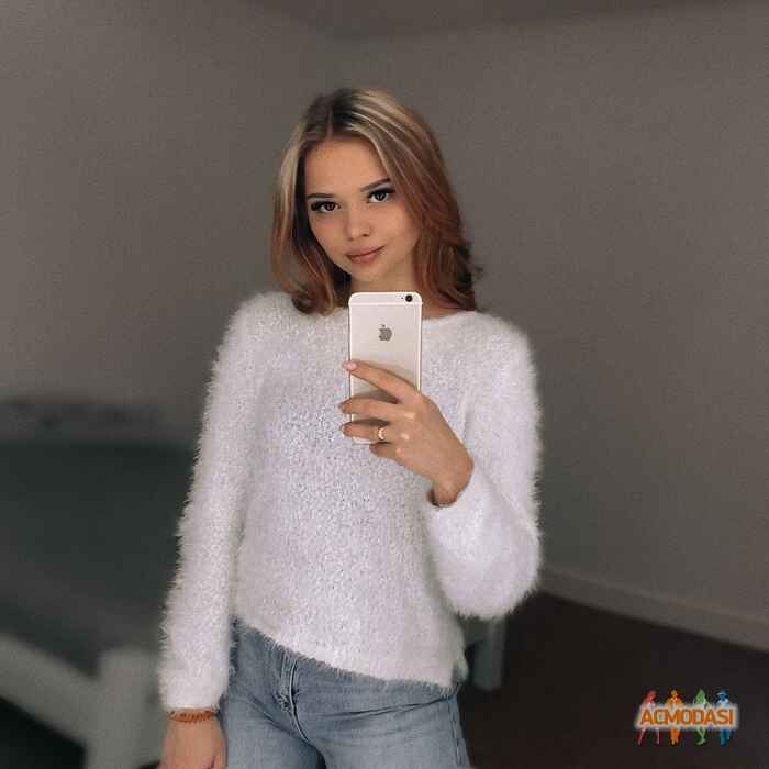 Александра Тарасовна Марусина фото №1499015. Завантажено 20 Січня 2020