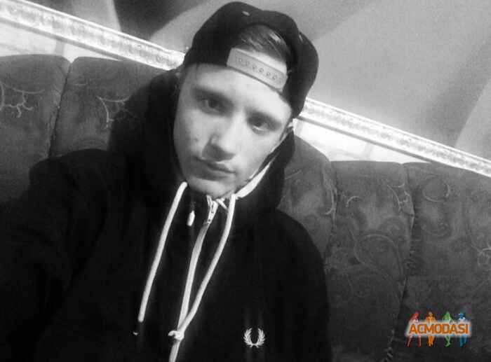 Даниiл Алексiйович Скнарiн фото №1197073. Завантажено 28 Лютого 2018