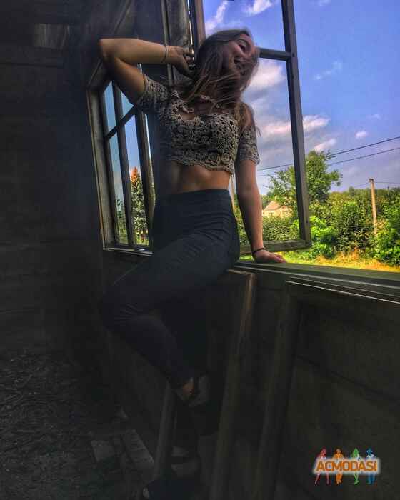 Ангеліна Валентинівна Чернявська фото №1161823. Завантажено 08 Січня 2018