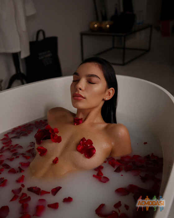 Катя  Покахонтас фото №1592924. Завантажено 17 Грудня 2020